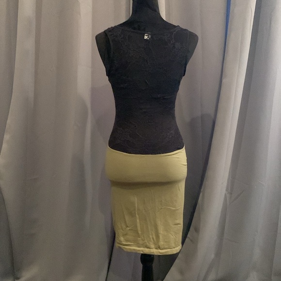 DEREK HEART stretchy olive green and black lace dress. M/L. - Picture 3 of 9